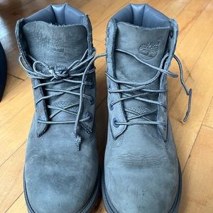 Timberland Women’s/Men's 6-Inch Premium Waterproof Boot Dark Grey Nubuck